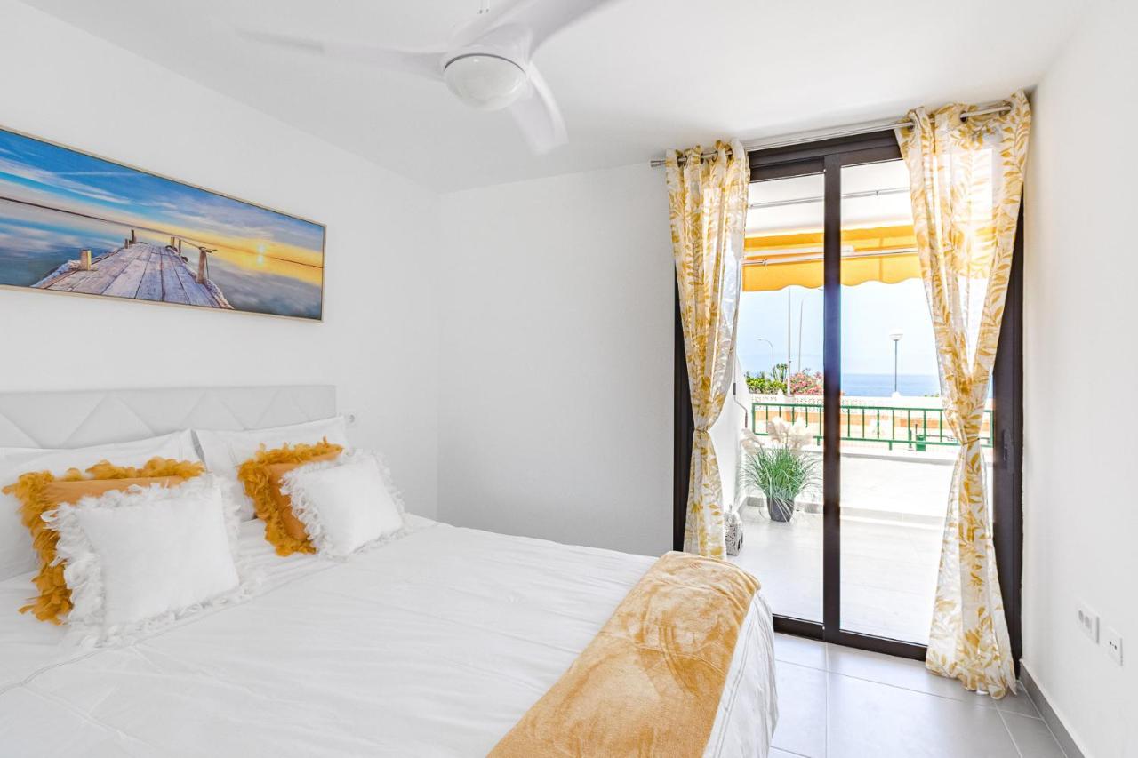 Buenavista Sunflower Apartment In Playa La Arena Puerto de Santiago  Exterior photo